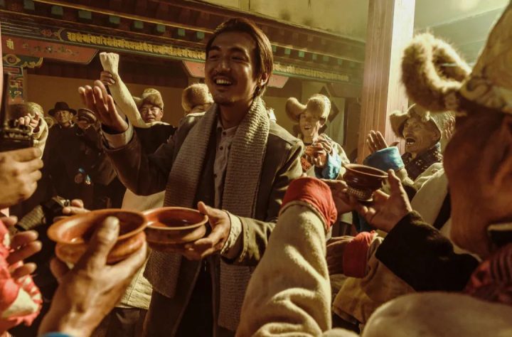 电影频道电影《回西藏》夺得第36届金鸡奖