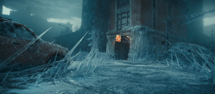 《超能敢死队：冰封之城》首支全球预告发布，“蚁人”和“小惊奇队长”携手拯救纽约